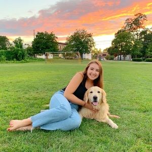 Meet your Posher, Stephanie